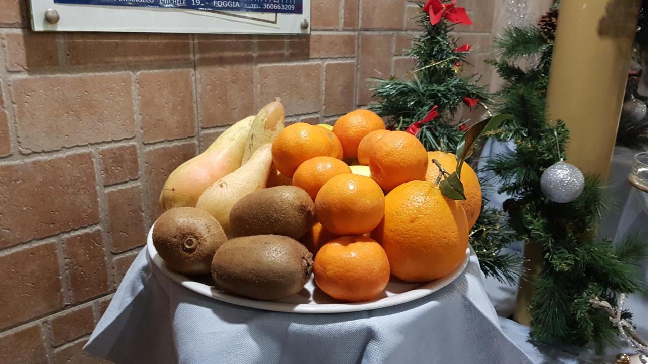 Hotel Holiday Foggia Ngoại thất bức ảnh